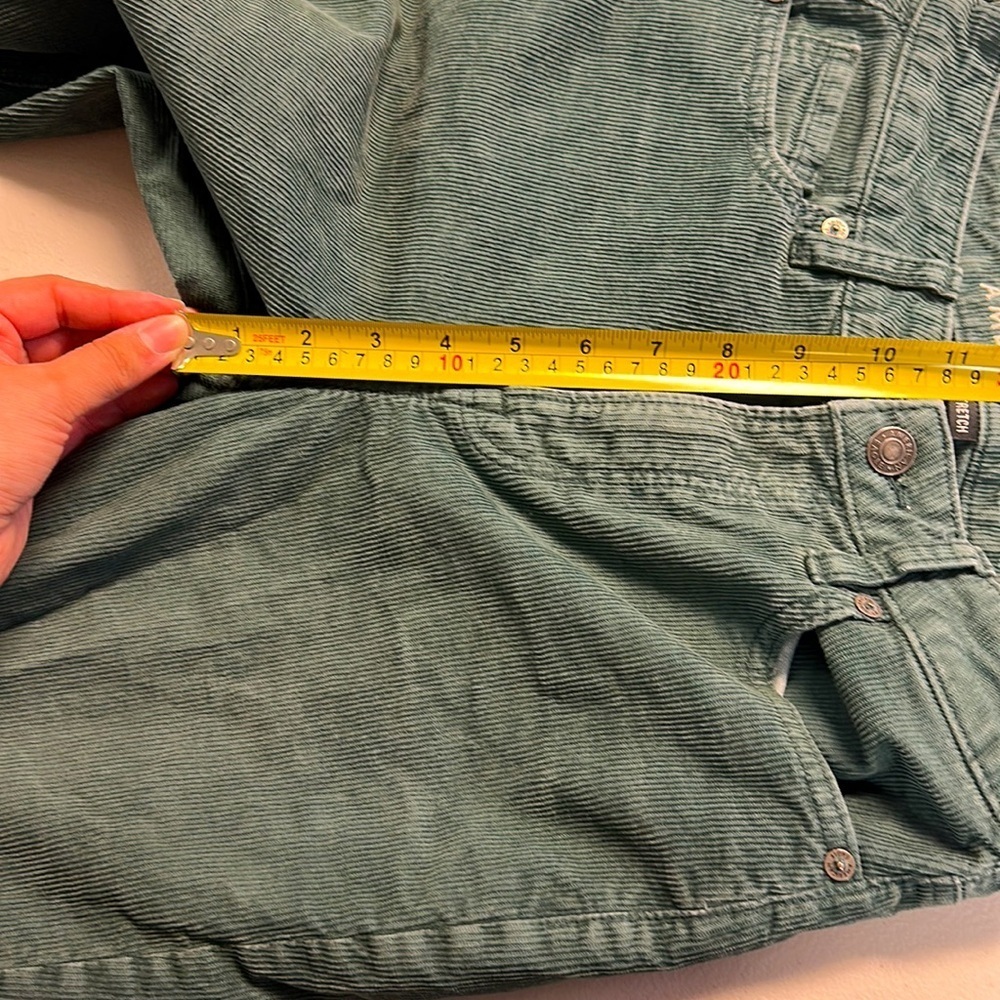 American Eagle Mom Straight Leg Jeans - Picture 5 of 5